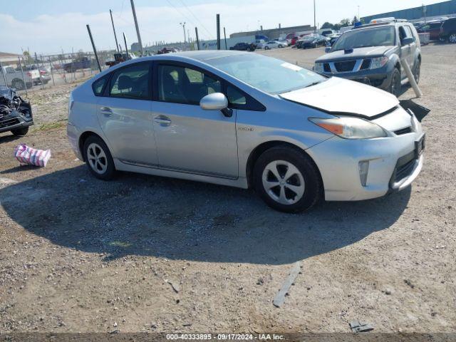  Salvage Toyota Prius