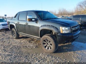  Salvage Chevrolet Avalanche 1500