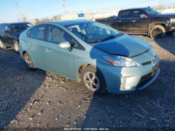  Salvage Toyota Prius