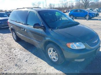  Salvage Chrysler Town & Country