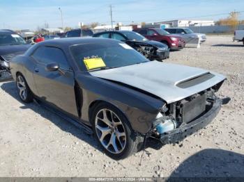  Salvage Dodge Challenger