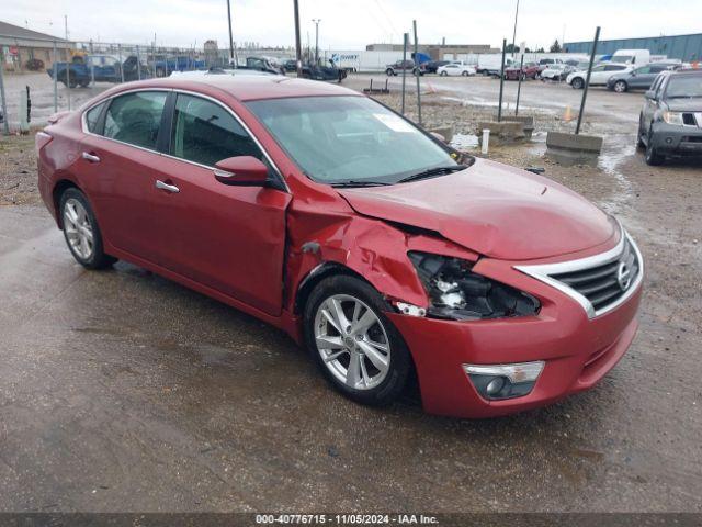  Salvage Nissan Altima