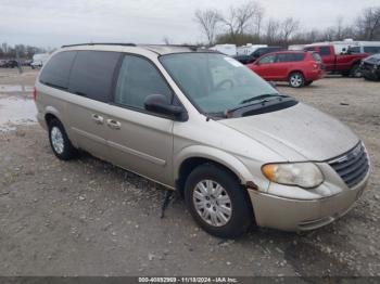  Salvage Chrysler Town & Country