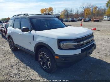  Salvage Ford Bronco