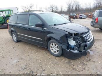  Salvage Chrysler Town & Country