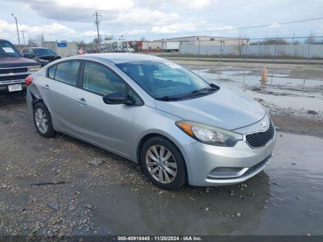  Salvage Kia Forte