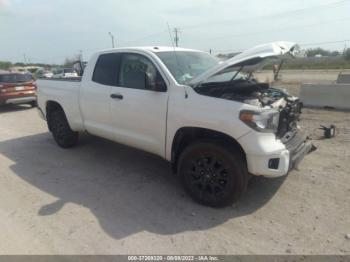  Salvage Toyota Tundra