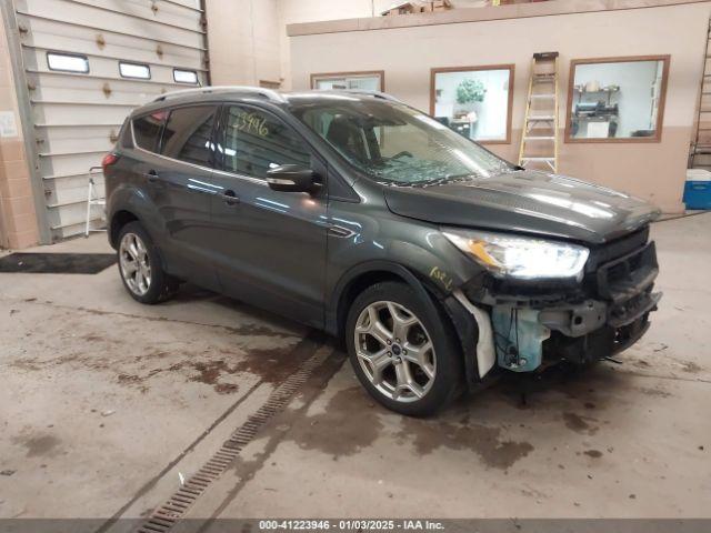  Salvage Ford Escape