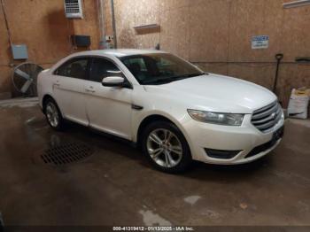  Salvage Ford Taurus