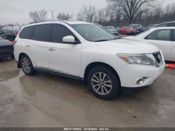  Salvage Nissan Pathfinder