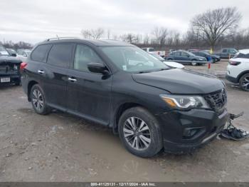  Salvage Nissan Pathfinder