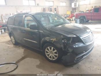  Salvage Chrysler Town & Country