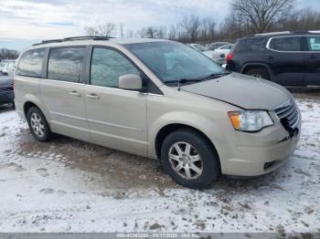  Salvage Chrysler Town & Country