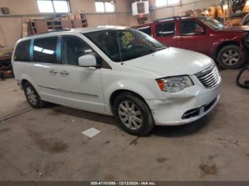  Salvage Chrysler Town & Country