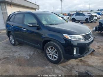  Salvage Kia Sorento