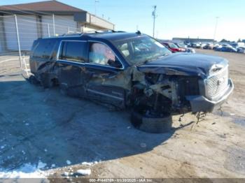  Salvage GMC Yukon