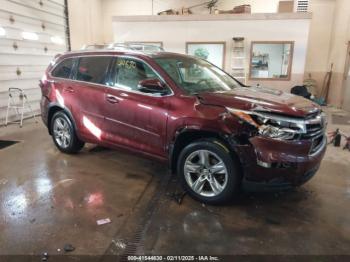  Salvage Toyota Highlander