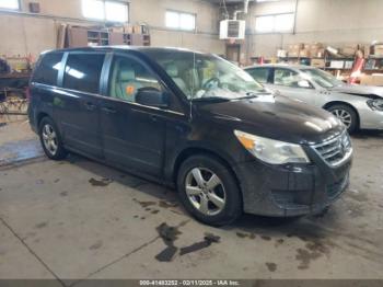  Salvage Volkswagen Routan