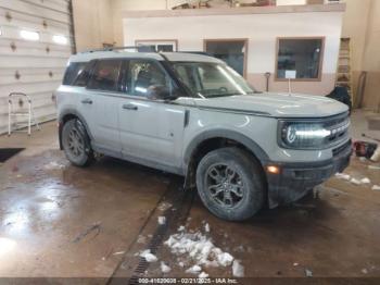  Salvage Ford Bronco