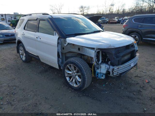  Salvage Ford Explorer