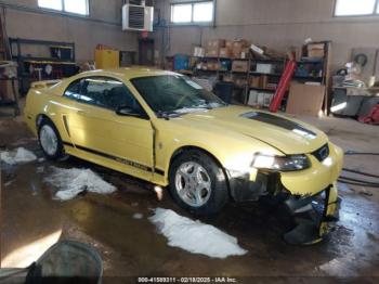  Salvage Ford Mustang