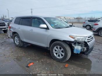  Salvage Toyota Highlander