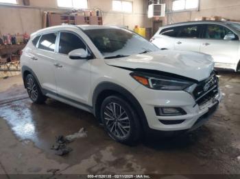  Salvage Hyundai TUCSON