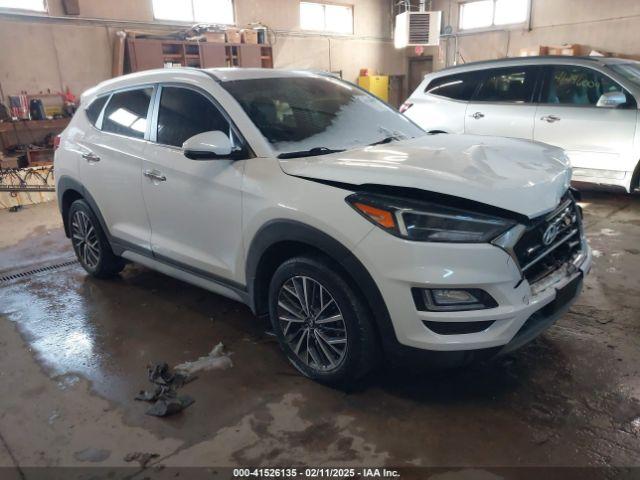  Salvage Hyundai TUCSON