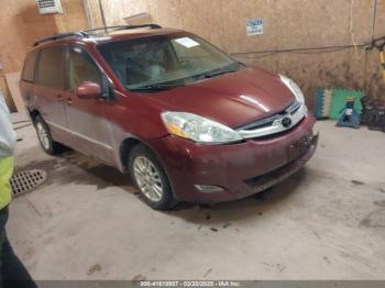  Salvage Toyota Sienna