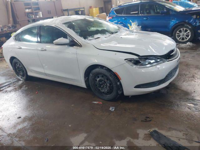  Salvage Chrysler 200