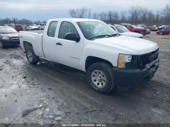  Salvage Chevrolet Silverado 1500