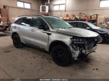  Salvage Kia Sorento