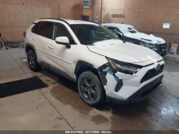  Salvage Toyota RAV4
