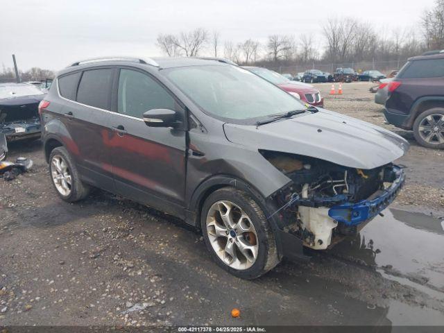  Salvage Ford Escape