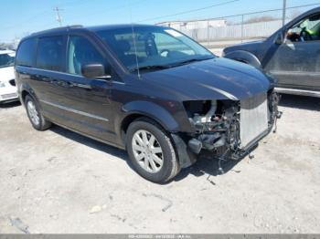  Salvage Chrysler Town & Country
