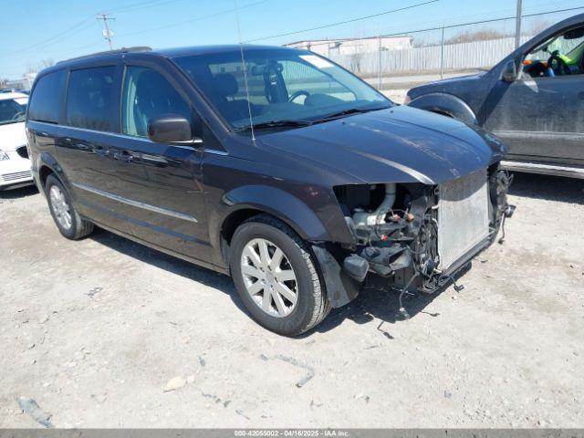  Salvage Chrysler Town & Country