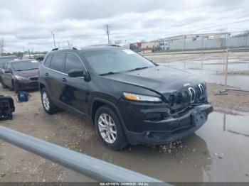  Salvage Jeep Cherokee