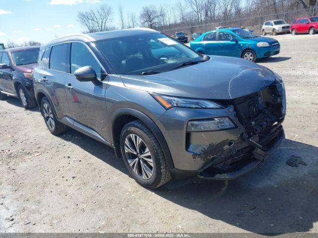  Salvage Nissan Rogue