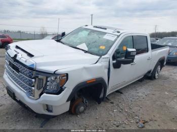  Salvage General Motors Sierra 2500HD