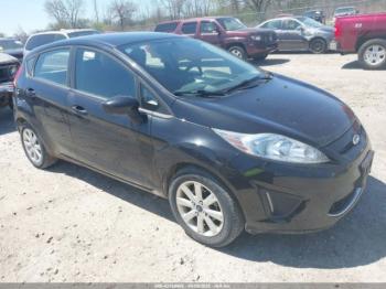  Salvage Ford Fiesta