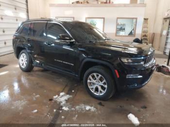  Salvage Jeep Grand Cherokee