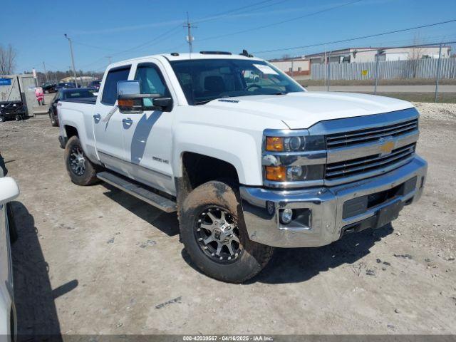  Salvage Chevrolet Silverado 2500
