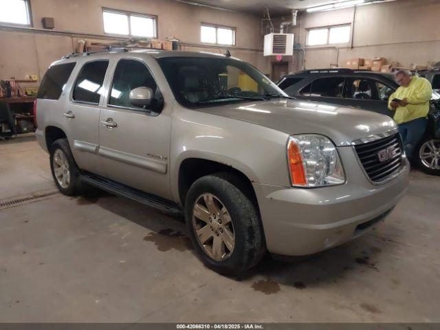 Salvage GMC Yukon