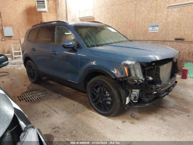  Salvage Kia Telluride