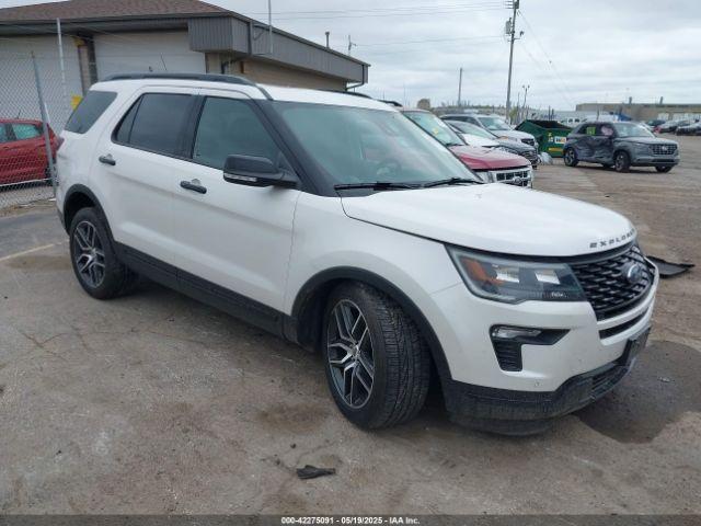  Salvage Ford Explorer
