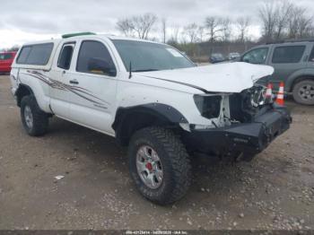  Salvage Toyota Tacoma