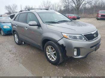  Salvage Kia Sorento