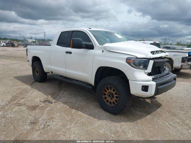  Salvage Toyota Tundra