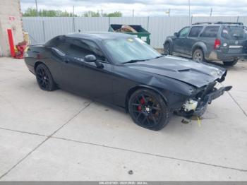  Salvage Dodge Challenger