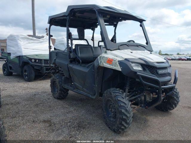  Salvage Honda Sxs700